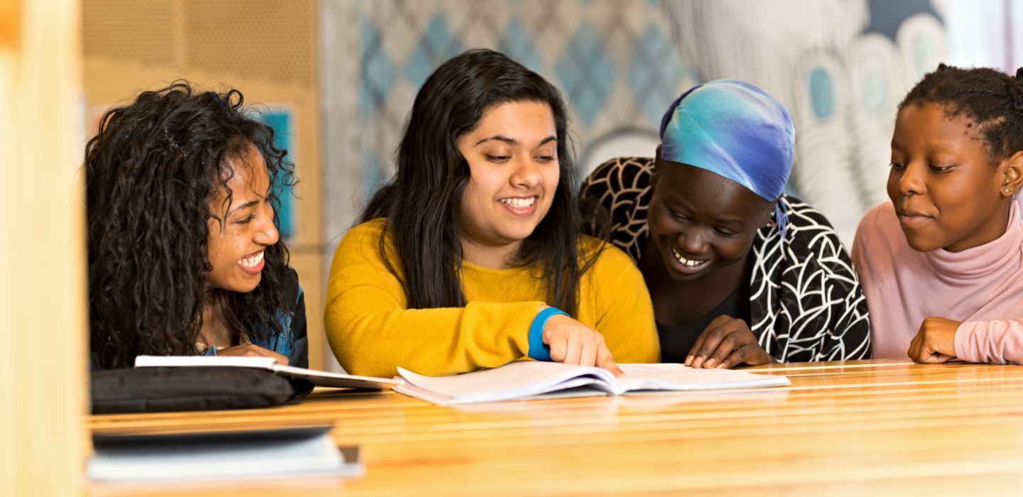 Campus group reading books